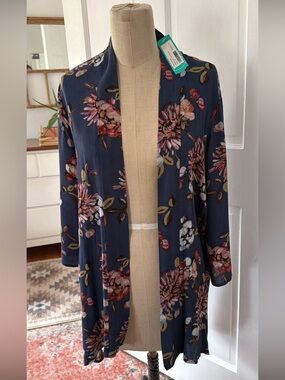 Pink Clover Navy Floral Open-Front Tunic Cardigan
